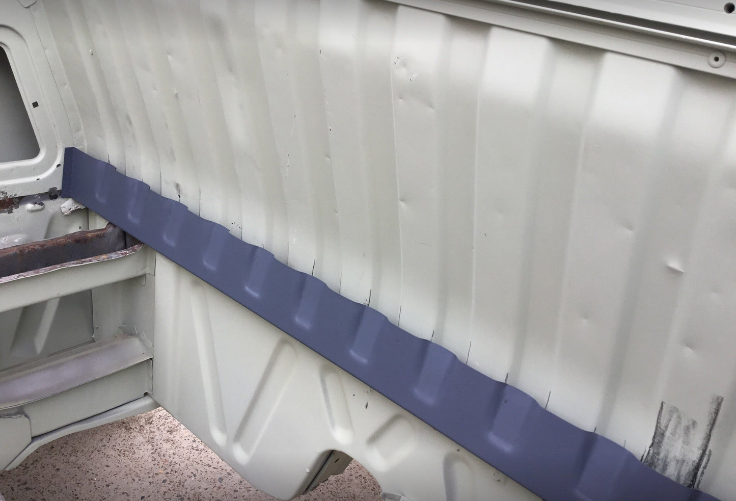 DATSUN 1200 LOWER CABIN WALL