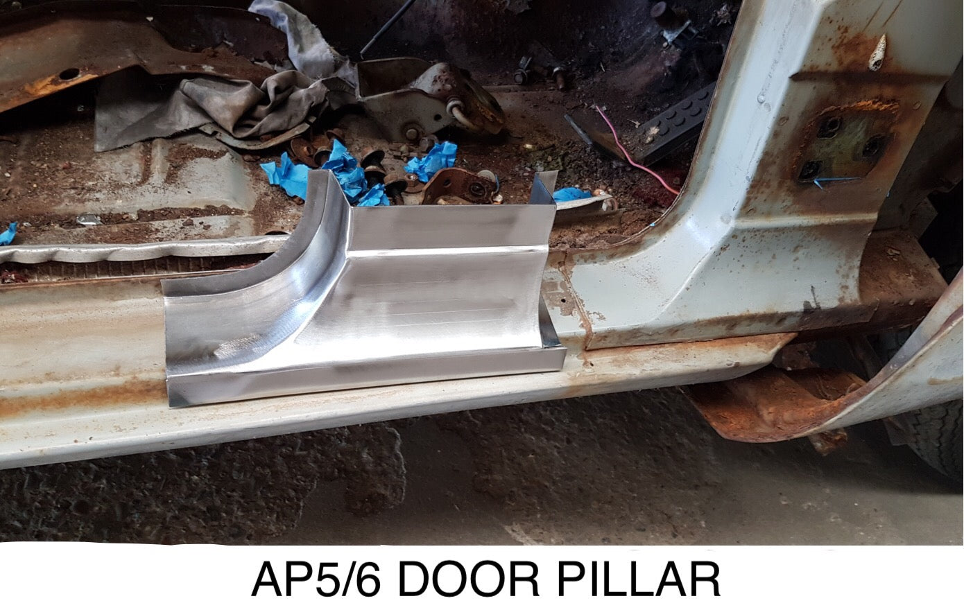 SUITS A VALIANT AP5/AP6 VC LOWER DOOR PILLAR