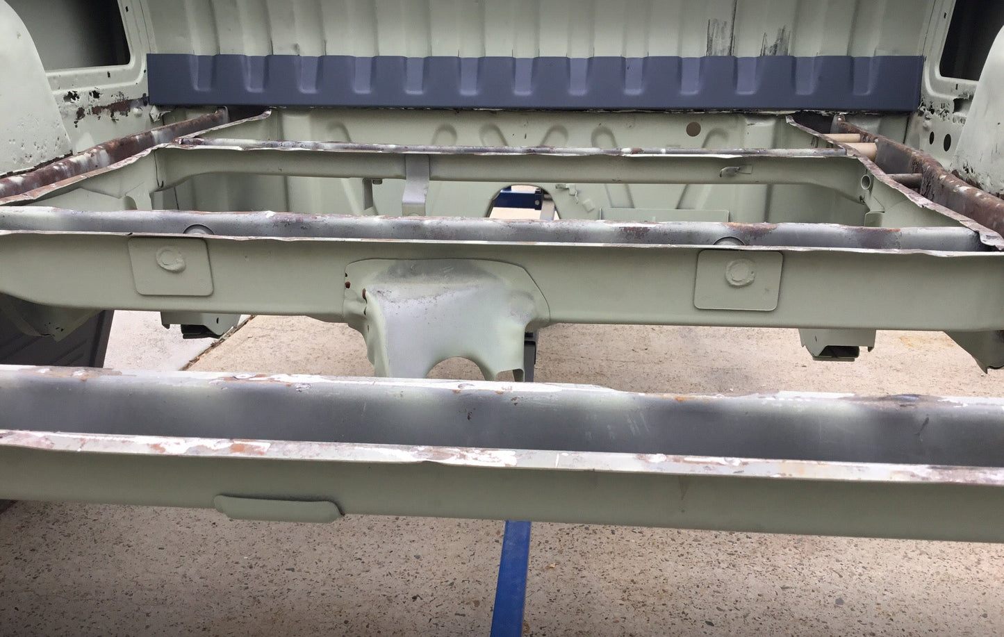 DATSUN 1200 LOWER CABIN WALL