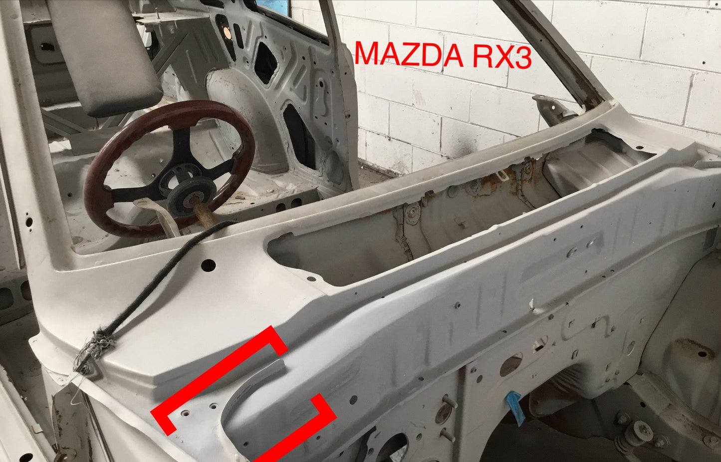 FITS MAZDA RX3/808 INNER GUARD TO INNER PLENUM