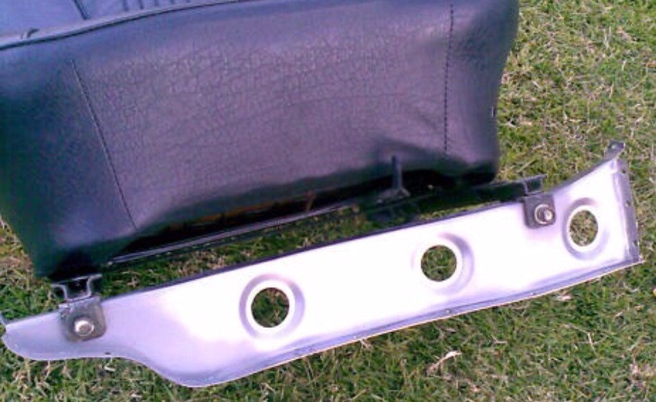 SUITS A DATSUN 1200 COUPE/UTE/SEDAN SEAT RAIL