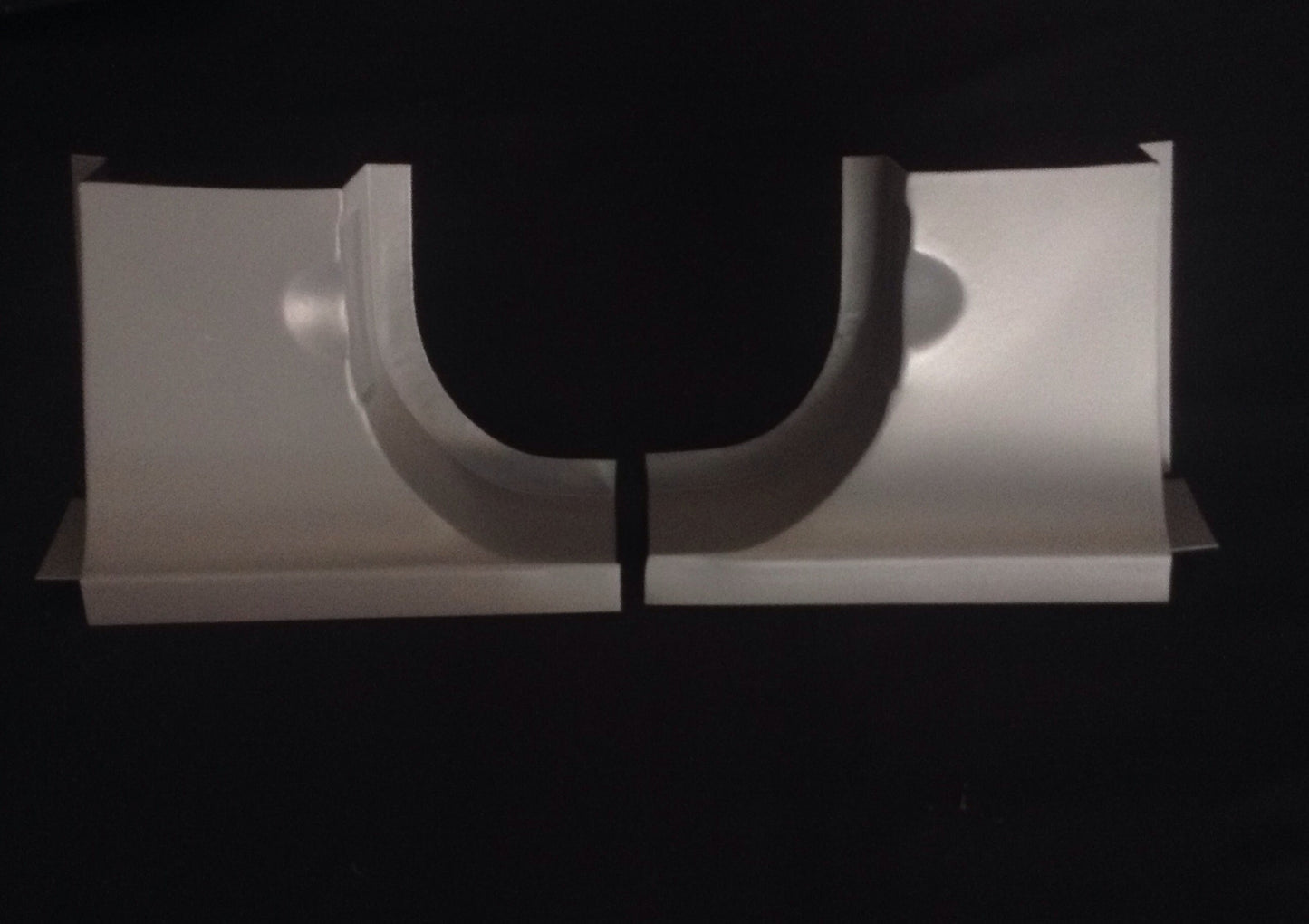 VALIANT R & S SERIES LOWER DOOR PILLAR
