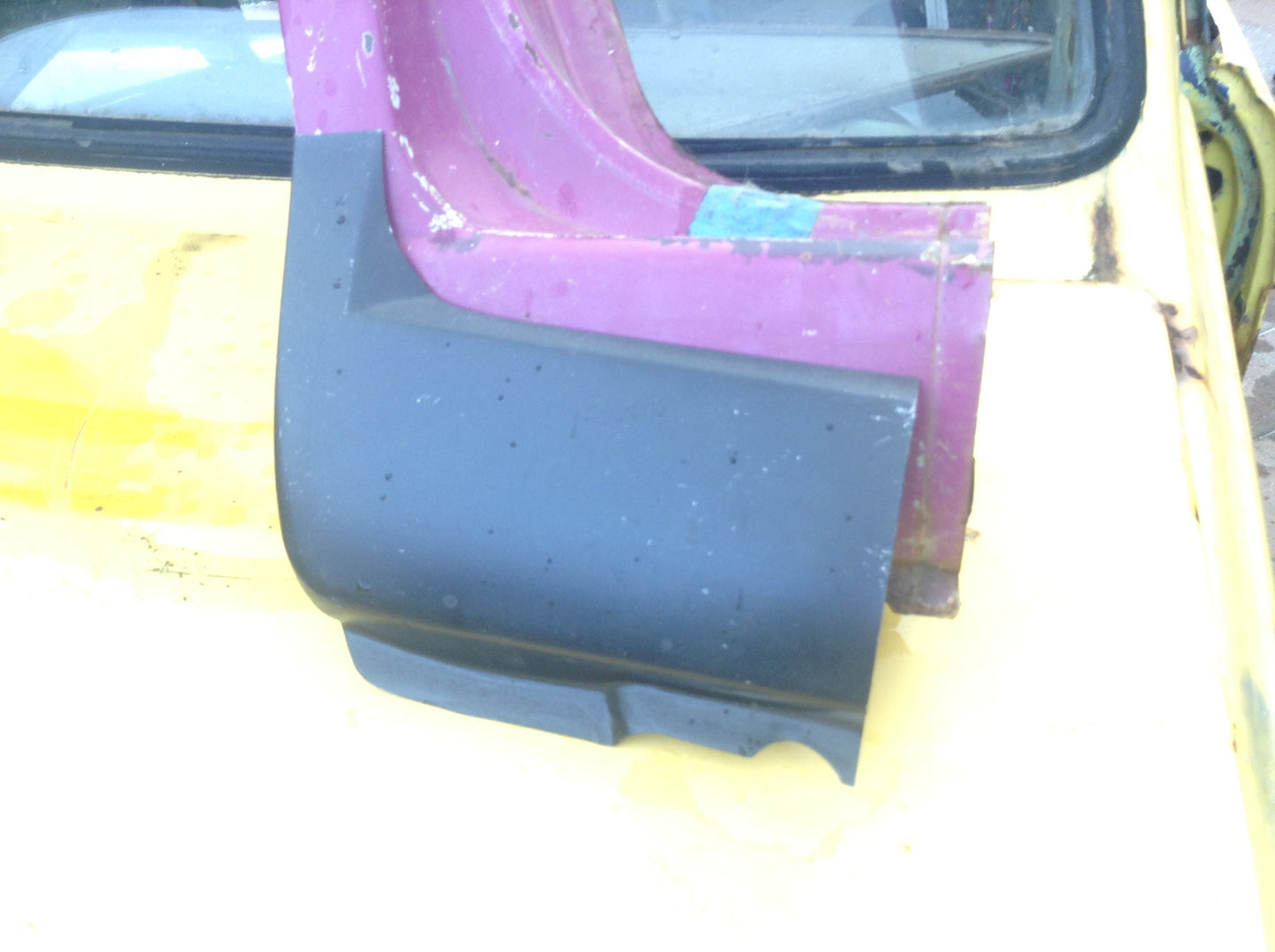 SUITS A DATSUN 1200 SEDAN DOGLEG/DOOR TO WHEEL ARCH