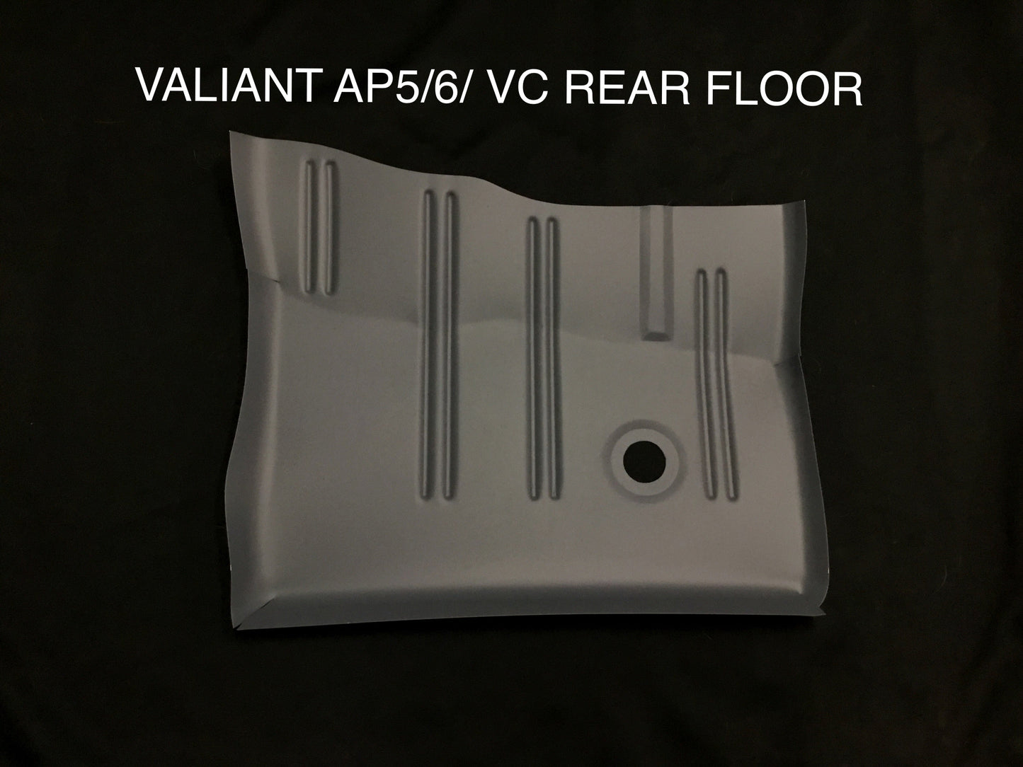 VALIANT AP5/6 VC REAR FLOOR