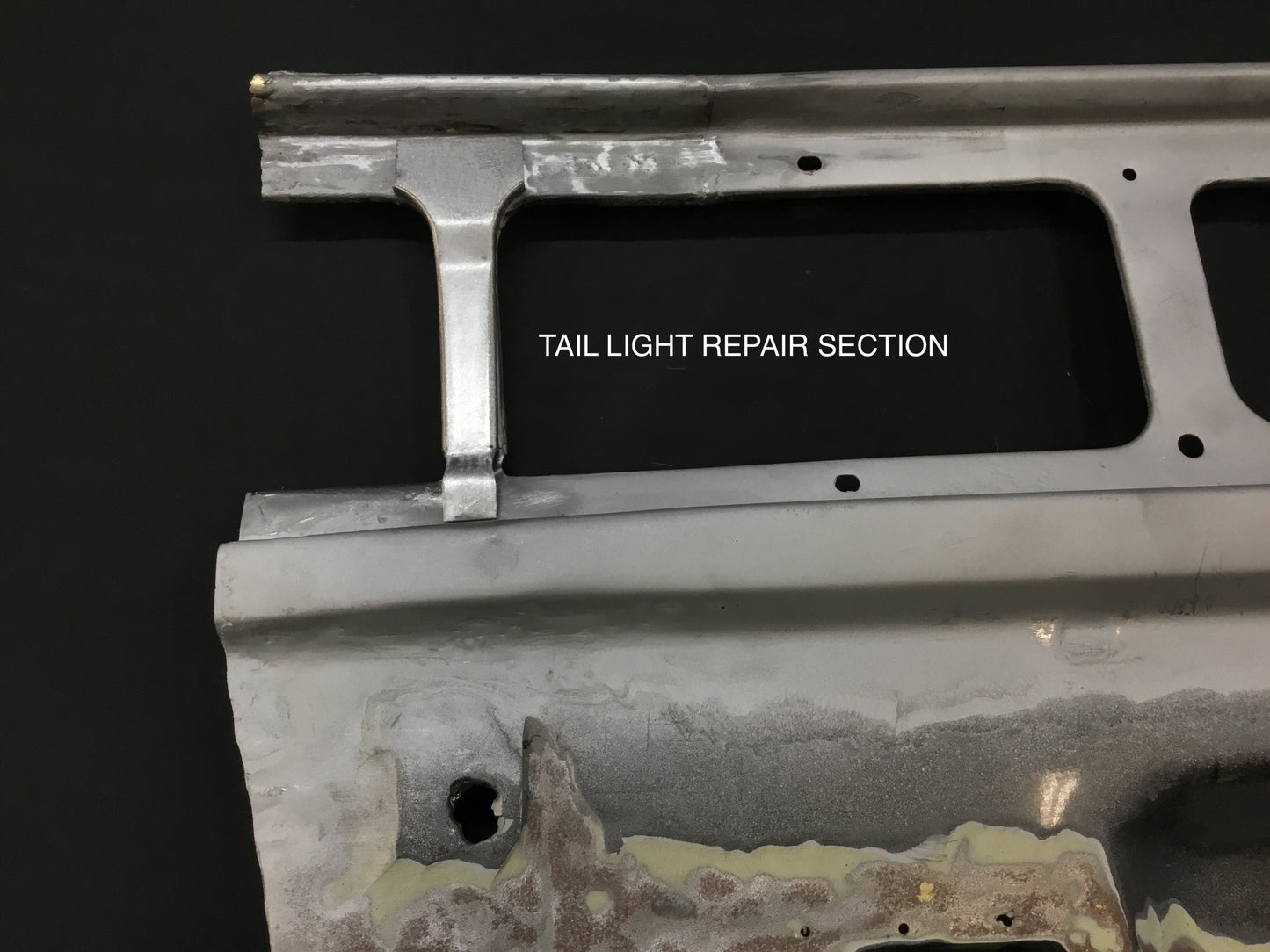 MADE TO FIT MAZDA RX3/808 TAIL LIGHT SECTION
