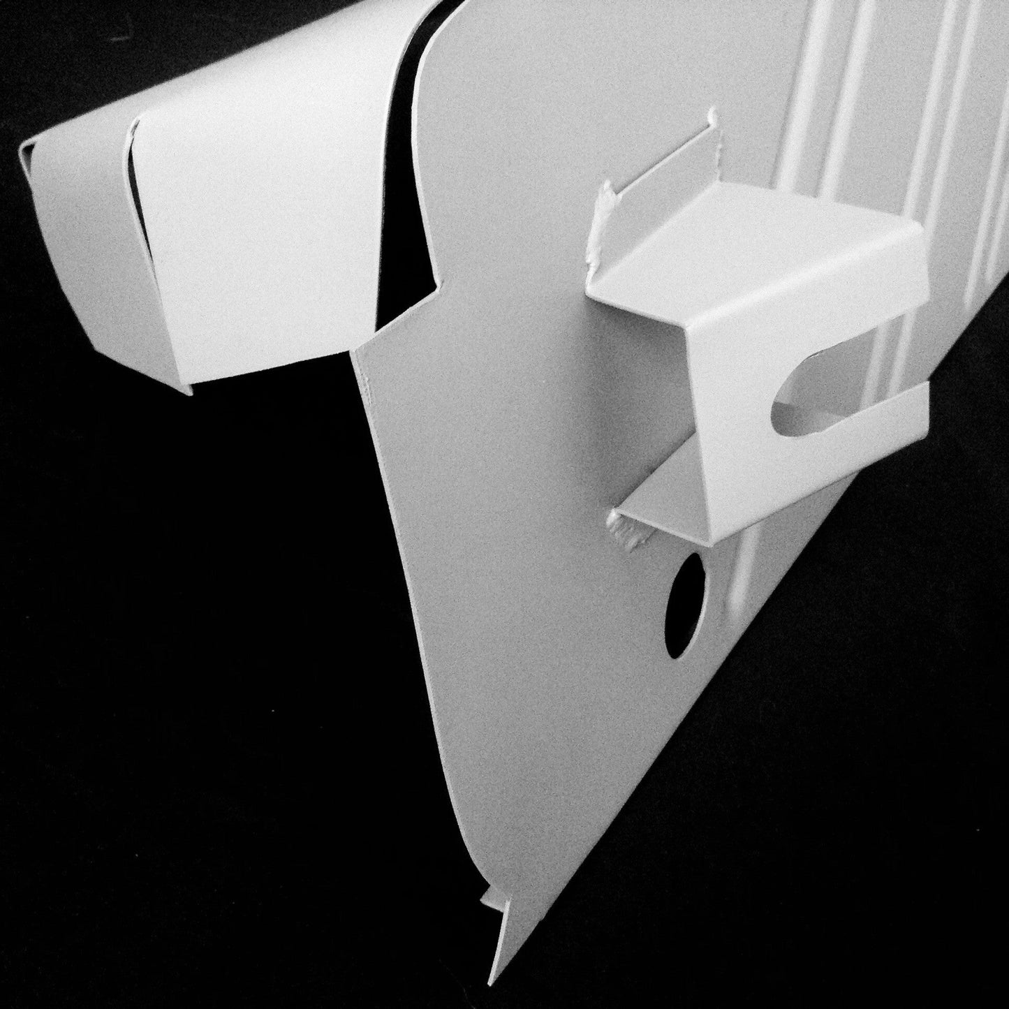 VALIANT CHARGER BOOT FLOOR EXTENSION
