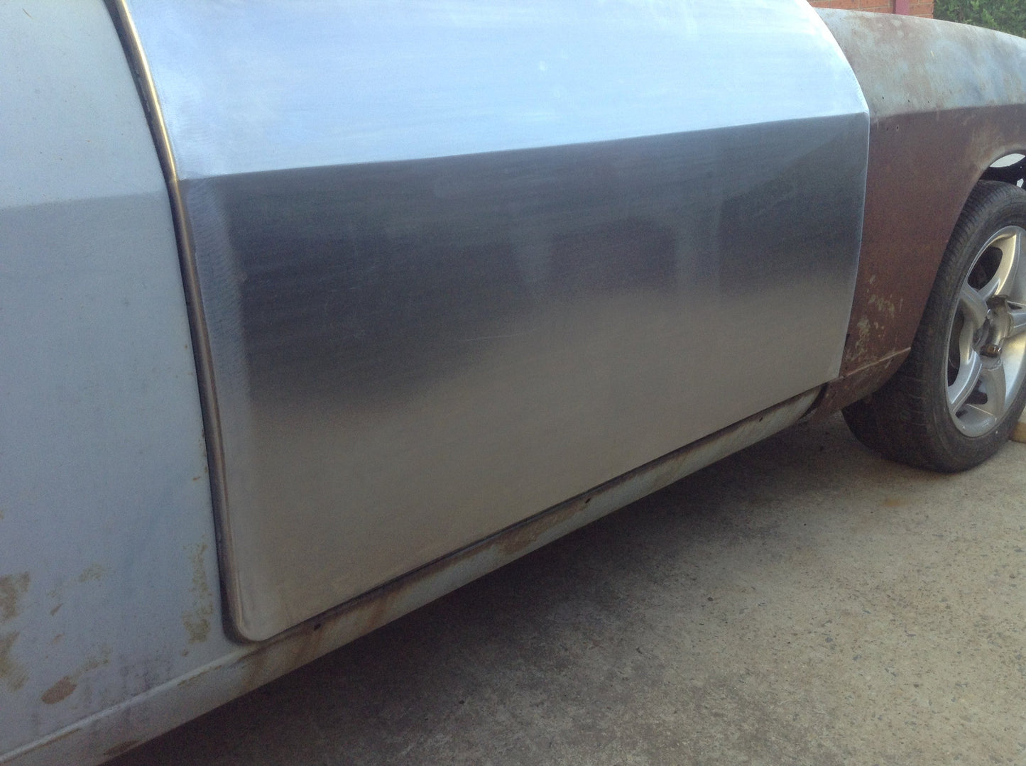 SUITS DATSUN 1000 WAGON DOOR SKINS RUST REPAIR
