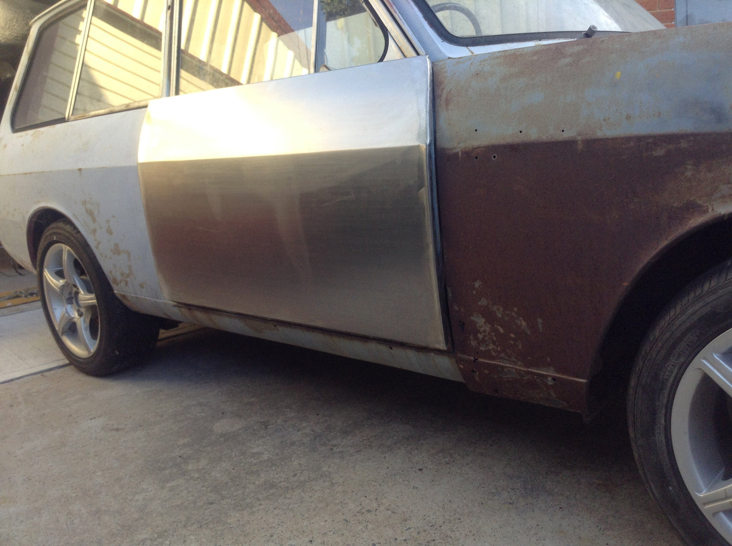 SUITS DATSUN 1000 WAGON DOOR SKINS RUST REPAIR