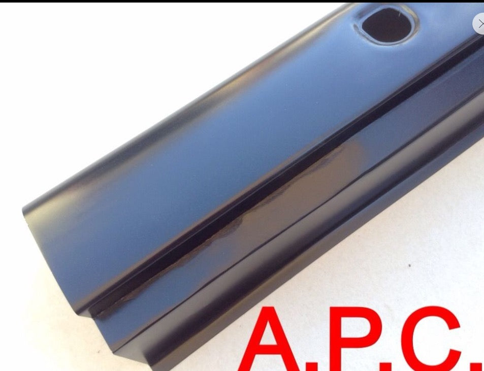 SUITS A DATSUN ROADSTER SILL WITH STEP